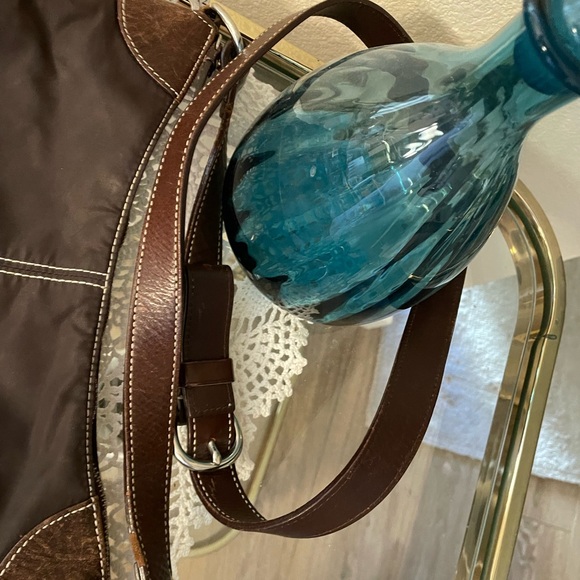 Dooney & Bourke Wayfarer vintage shoulder bag - Picture 5 of 10